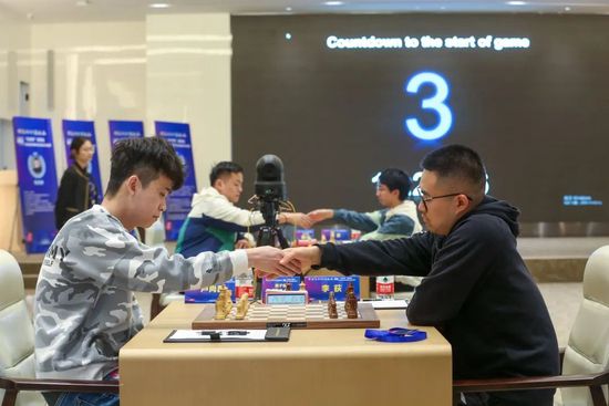 超兴奋魂荡满天情侣