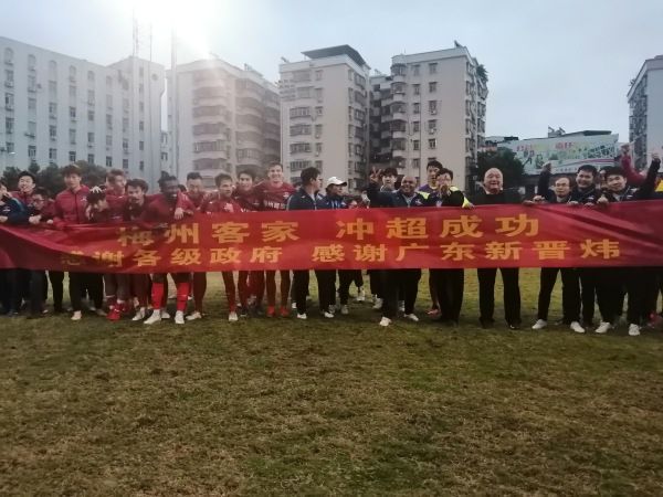 女朋友不雅行为