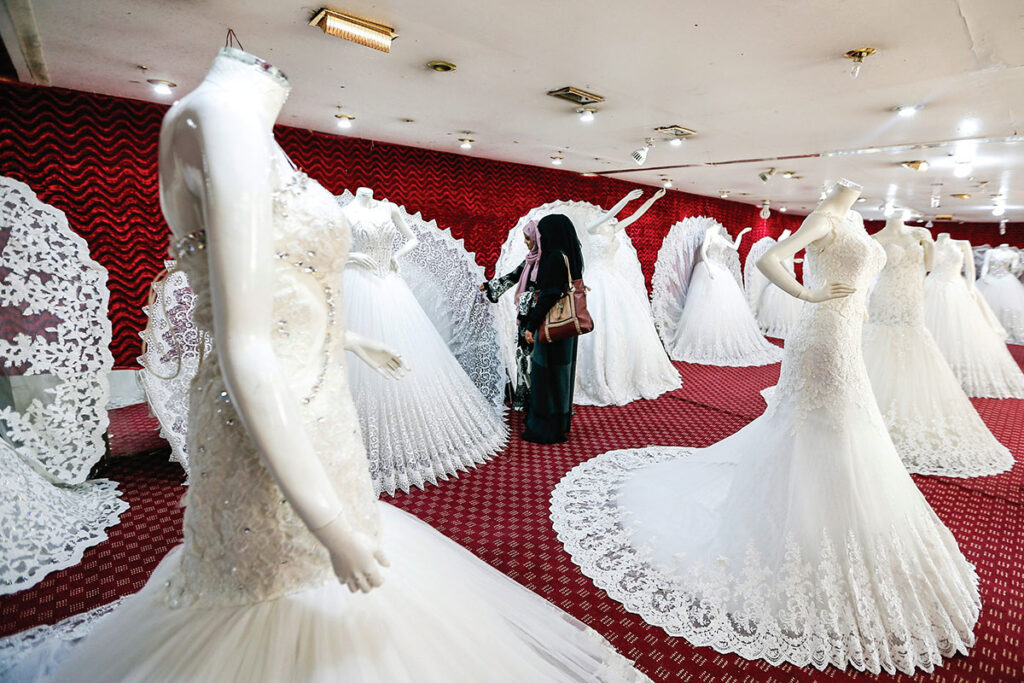 Saudi Wedding Dresses: A Blend of Tradition and Modern Elegance